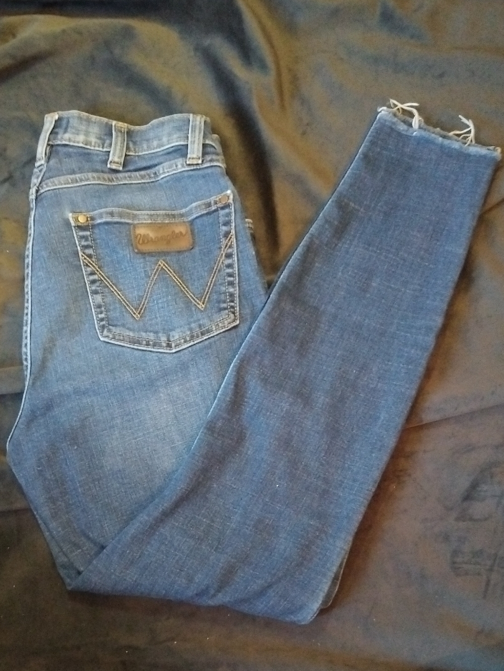 Wrangler Women's Dark Blue Skinny Jeans - 28
